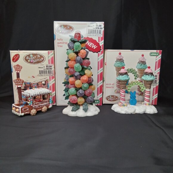 Vintage Christmas Village Accessory With Box Set Of 3 Sugar 'N Spice Lemax 2000s - Picture 2 of 14